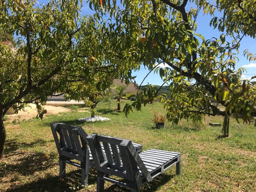 Gites De La Vaysse Vergt-de-Biron Exteriör bild